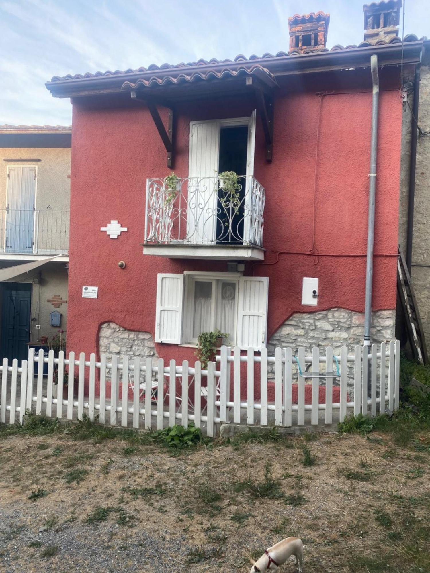 Jolie Petite Maison Chez Barbara Garbagna Exterior foto